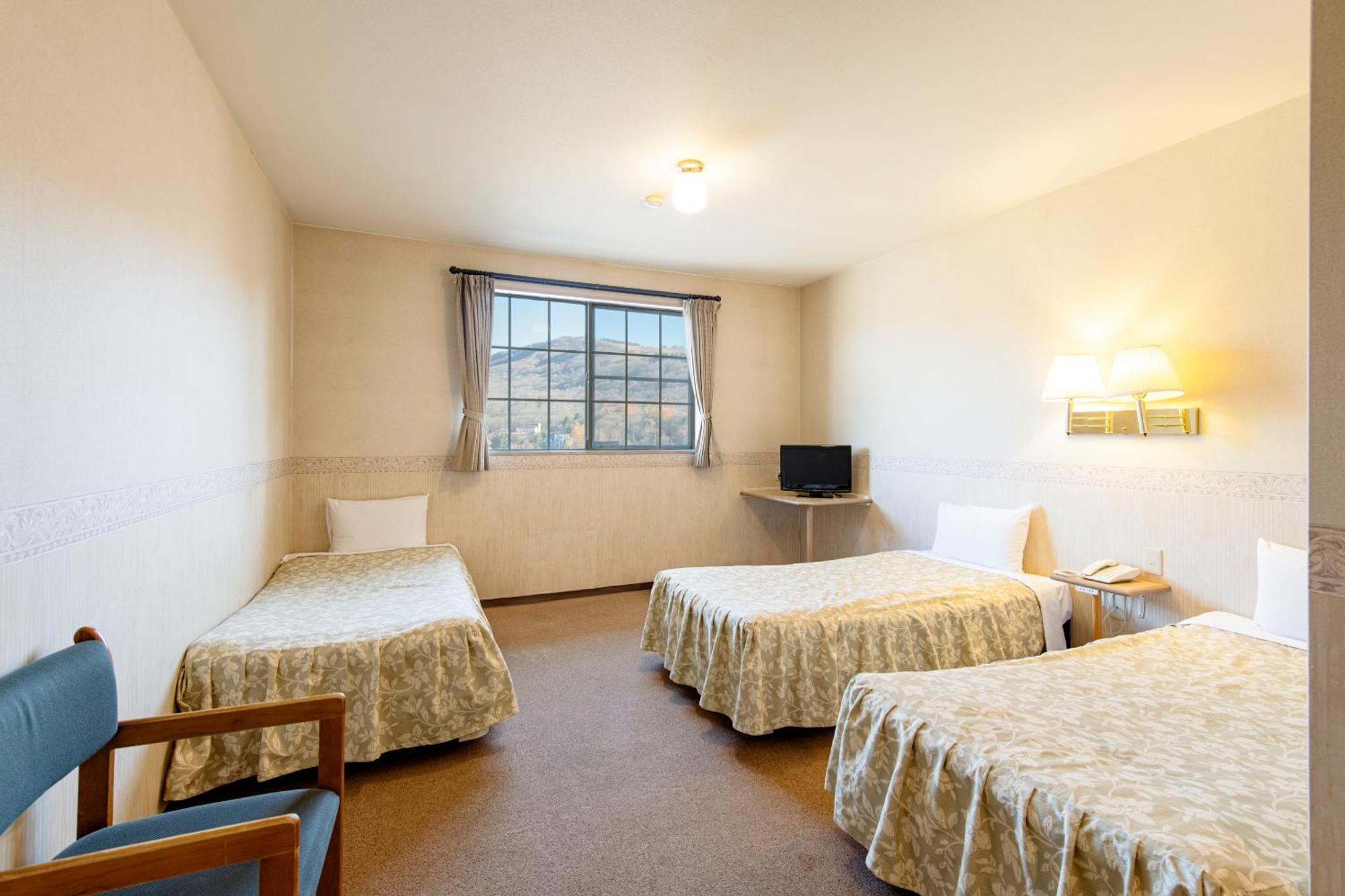 צ'ינו Shirakabako Hotel Paipuno Kemuri מראה חיצוני תמונה
